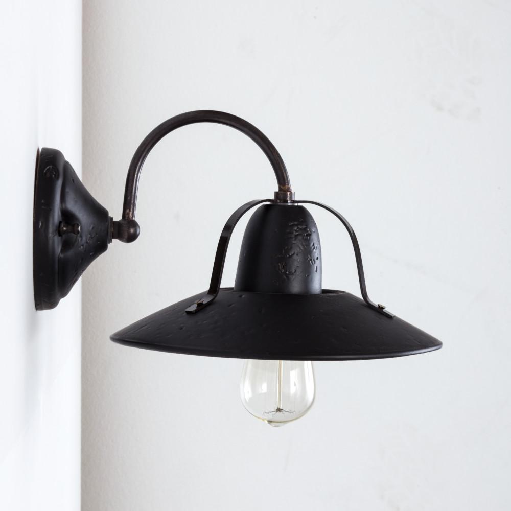 rusztikus fekete mediterran keramia lampa sotet falikar vilagitas konyha nappali design balaton nyaralo felujitas lakberendezes butorok lampak lameridiana.jpg